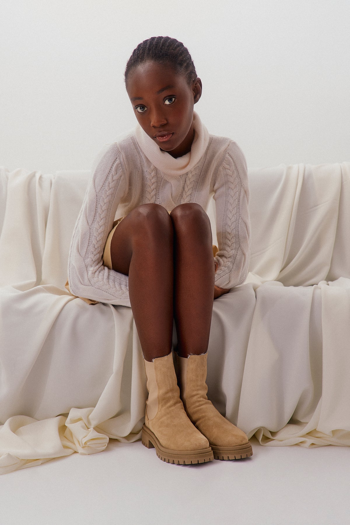 LONDON CHELSEA BOOT WITH FUR