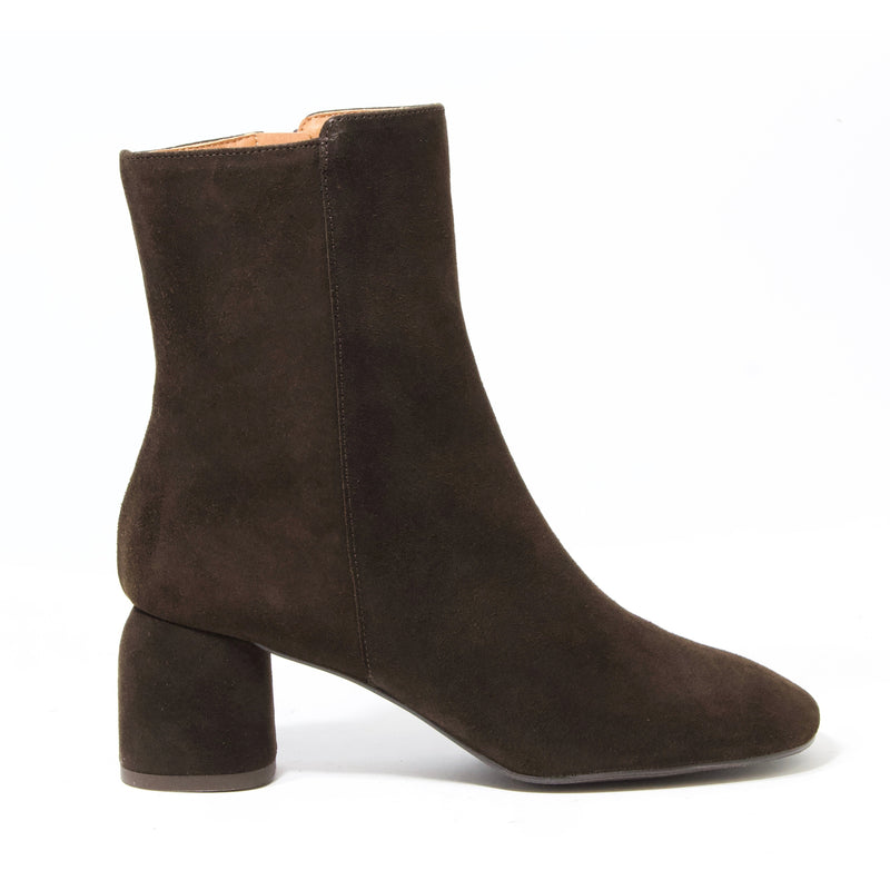 ANNAMARIE BOOTIES