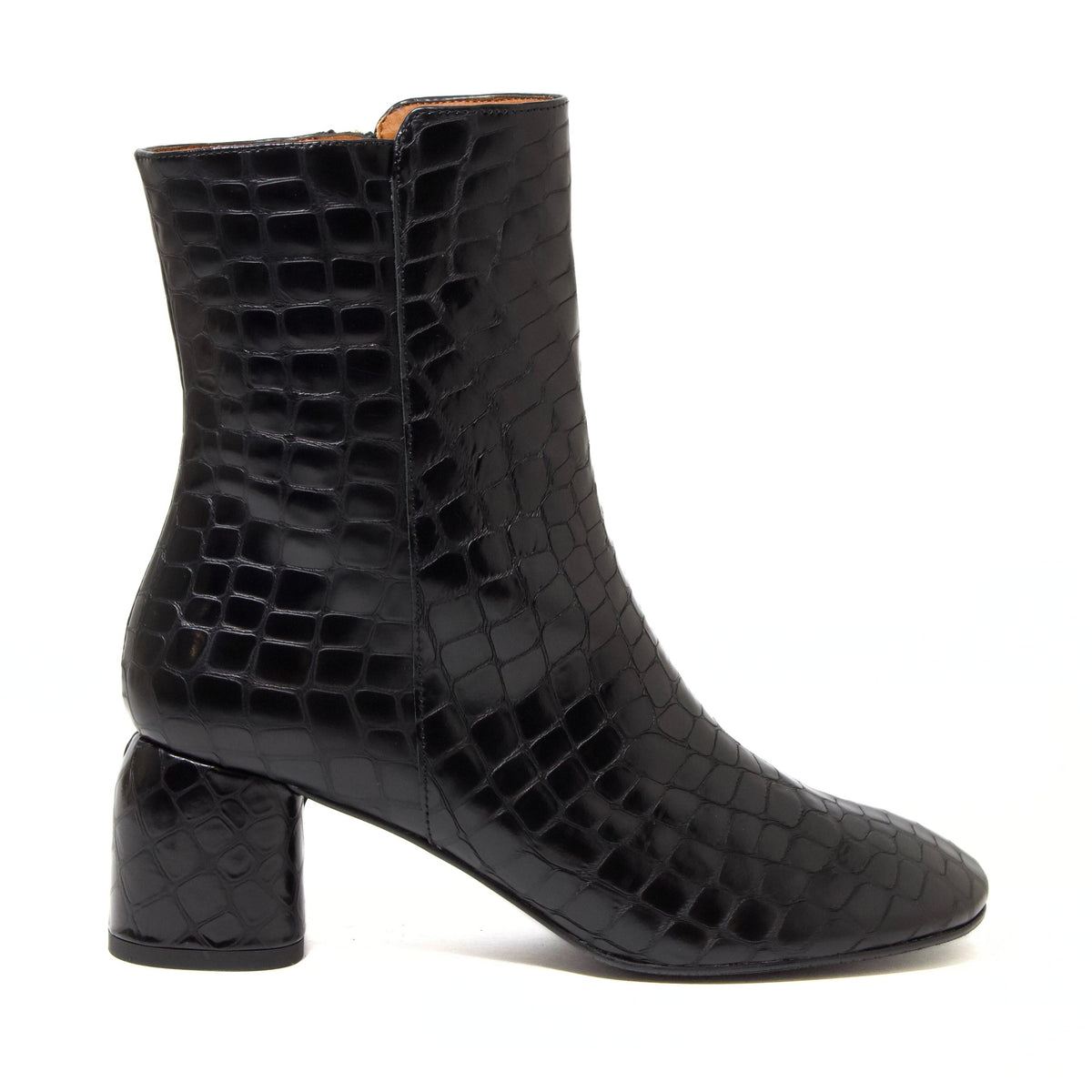 ANNAMARIE BOOTIES