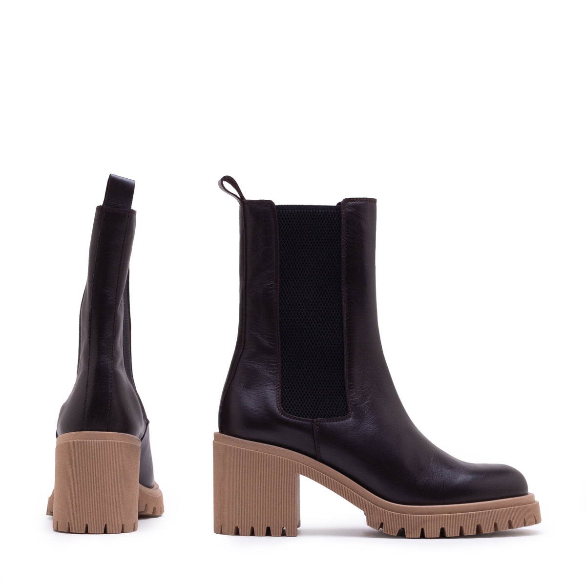CAMBRIDGE CHELSEA BOOTS