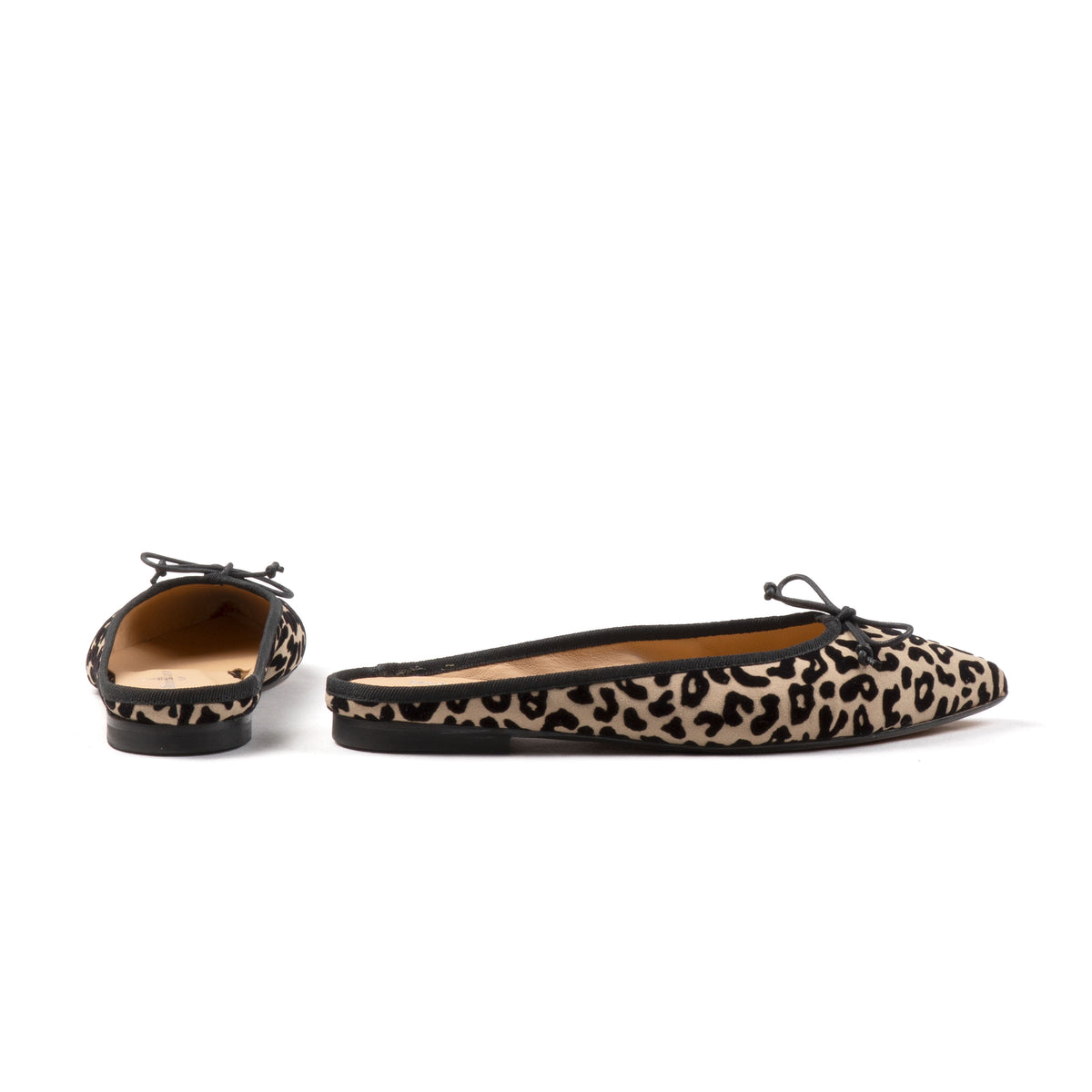 DELIA MULES