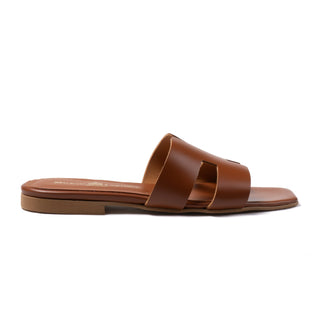 CRETA SLIDES SQUARED