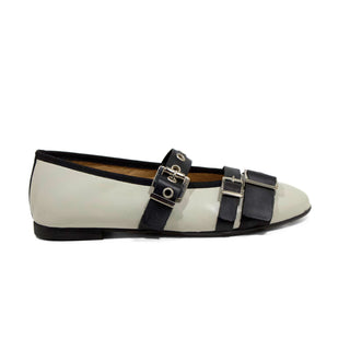 TANIA LIMITED EDITION FLATS
