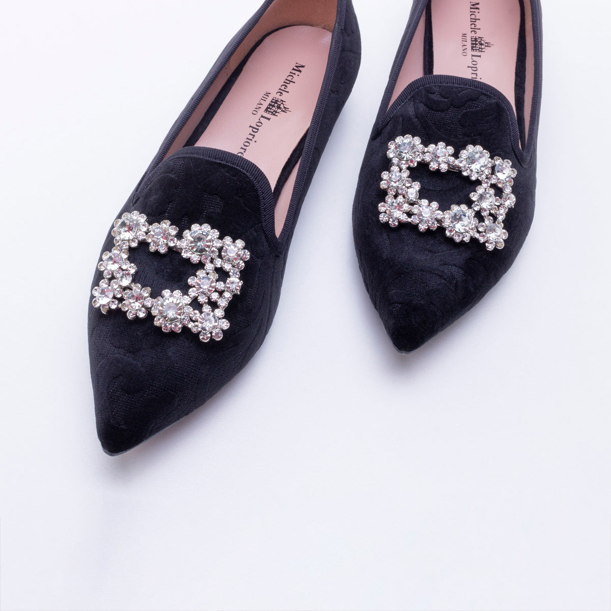damask black