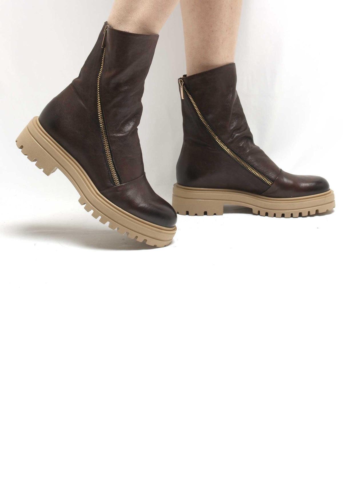 Leather Hammered Brown