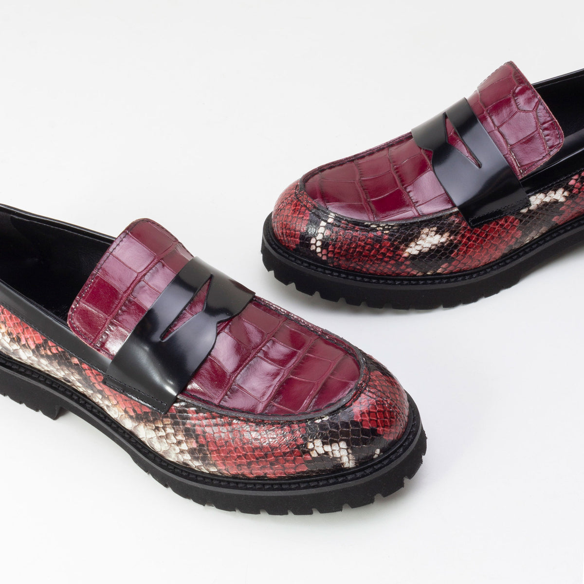 DANA LOAFER LIMITED EDITION