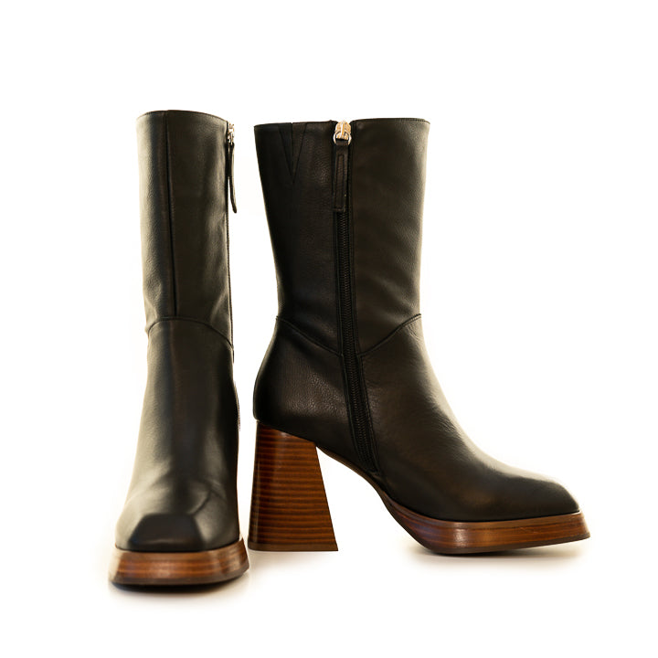 ALAYA ANKLE BOOTS