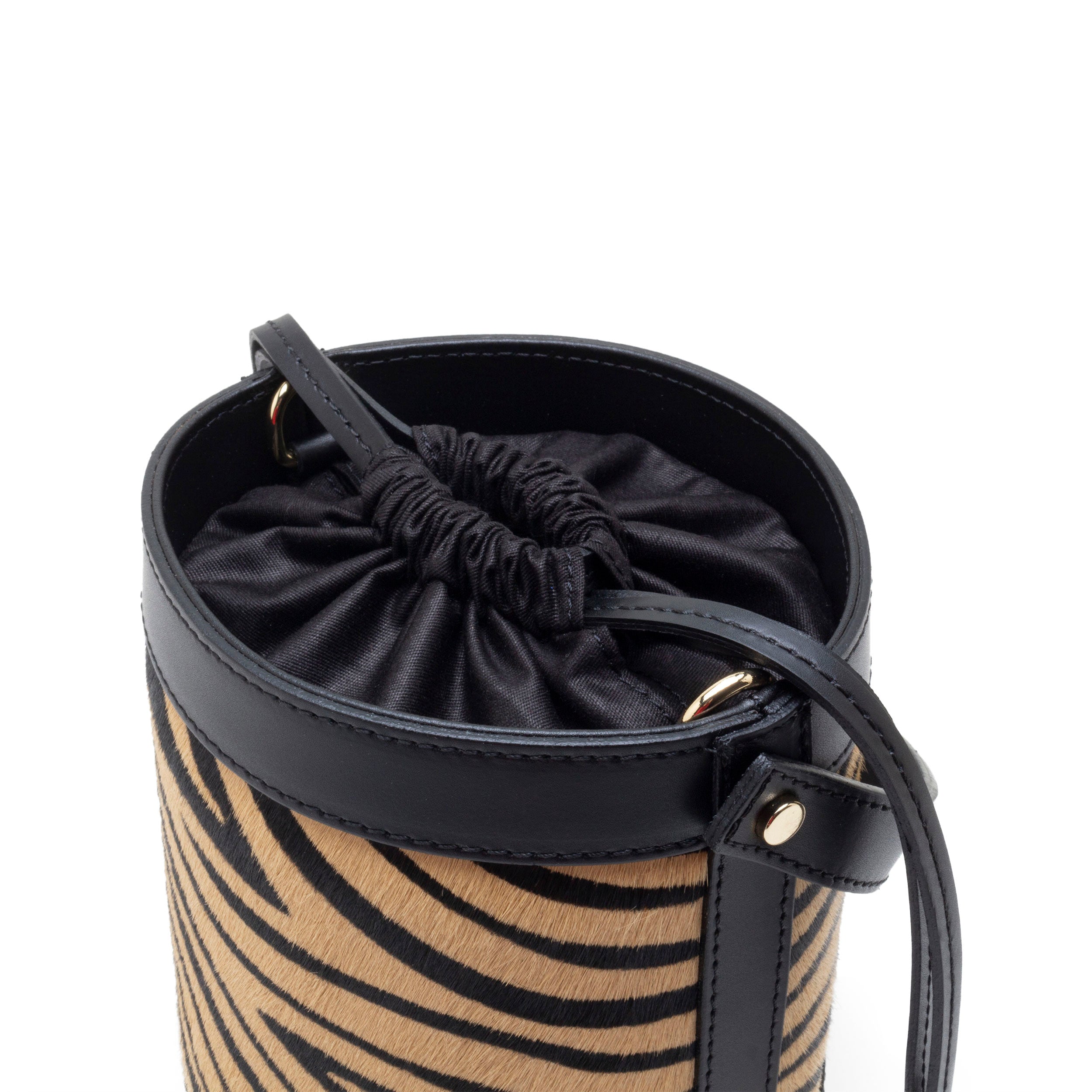 BUCKET BAG – Michele Lopriore