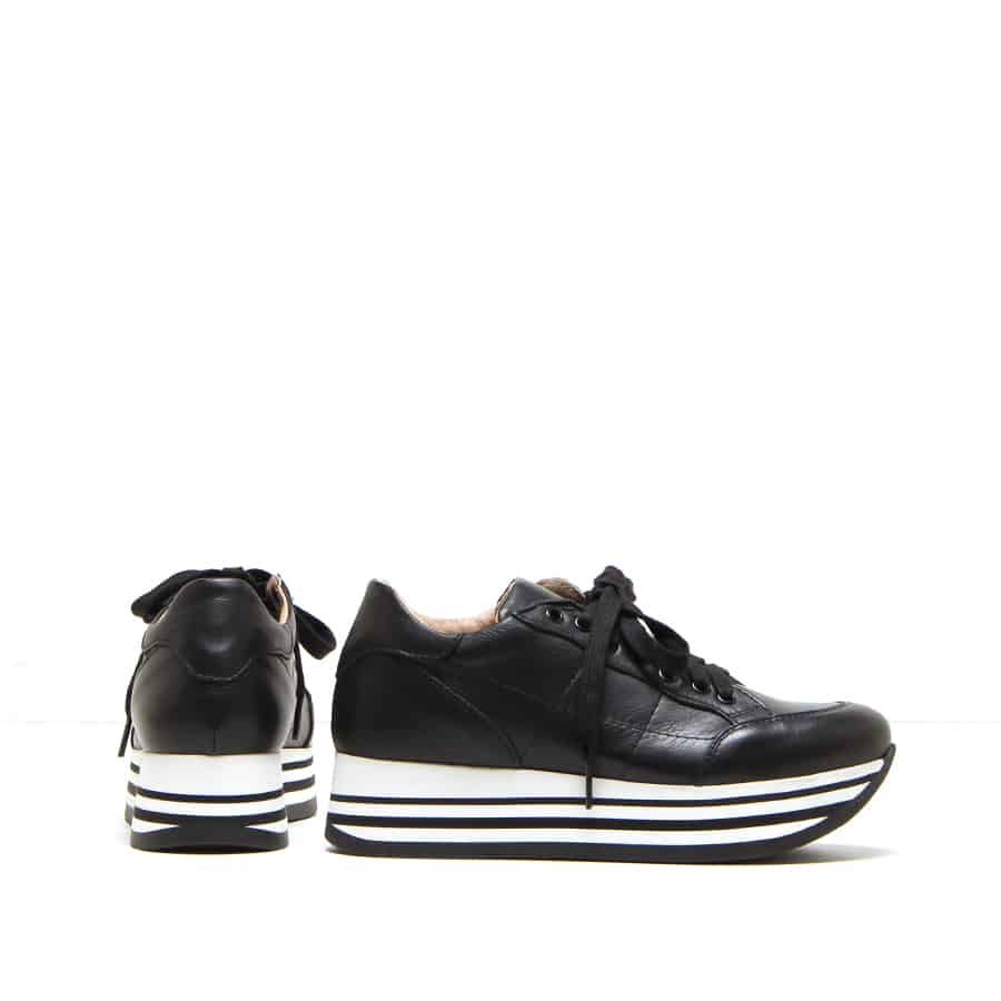 STELLA SNEAKER