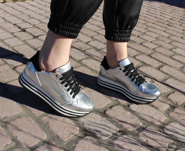 STELLA SNEAKER