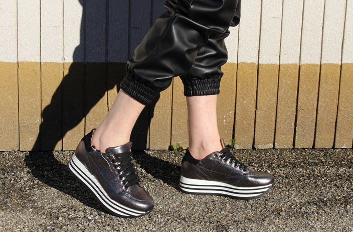 STELLA SNEAKER