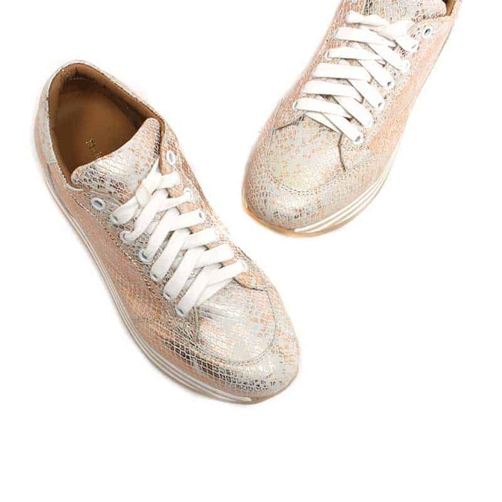 STELLA SNEAKER