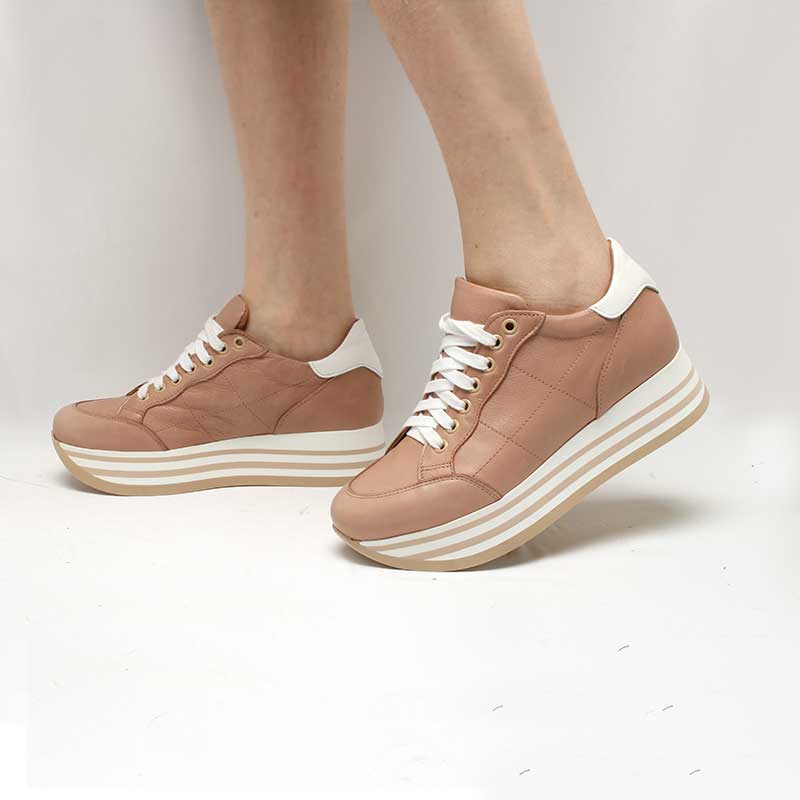 STELLA SNEAKER
